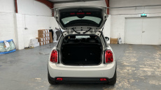 MINI Hatchback 135kW Cooper S Level 2 33kWh 3dr Auto Electric Hatchback